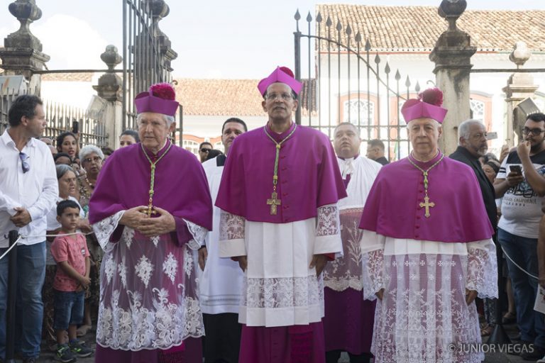 Cerimonia de posse do Bispo Diocesano de São João del rei - Do