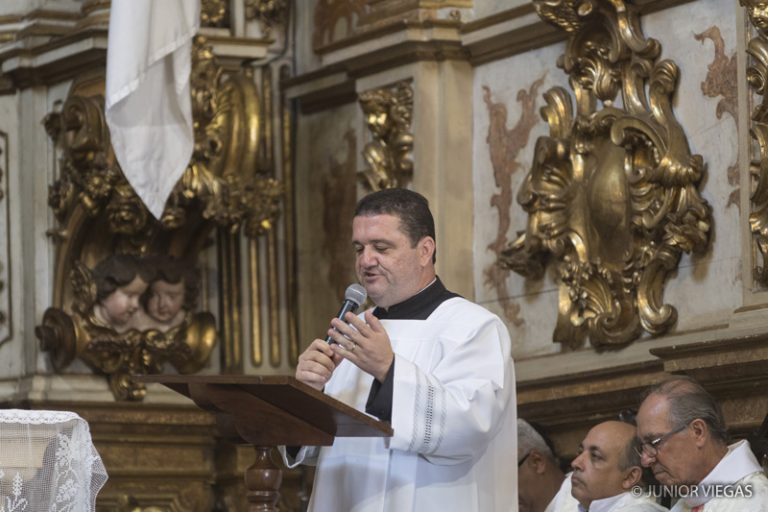 Cerimonia de posse do Bispo Diocesano de São João del rei - Do