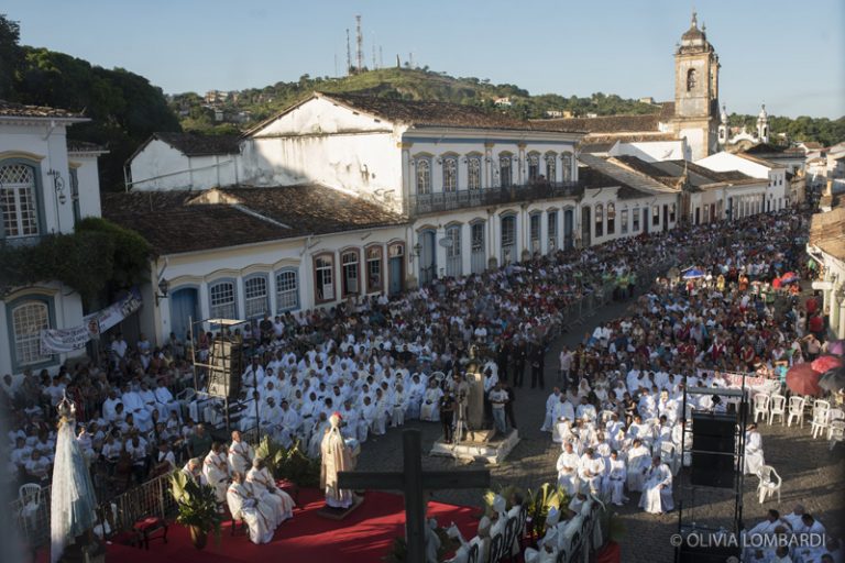Cerimônia de Posse de Bispo Diocesano de São João Del Rei - D