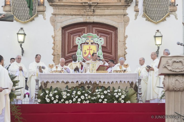 Cerimonia de posse do Bispo Diocesano de São João del rei - Do