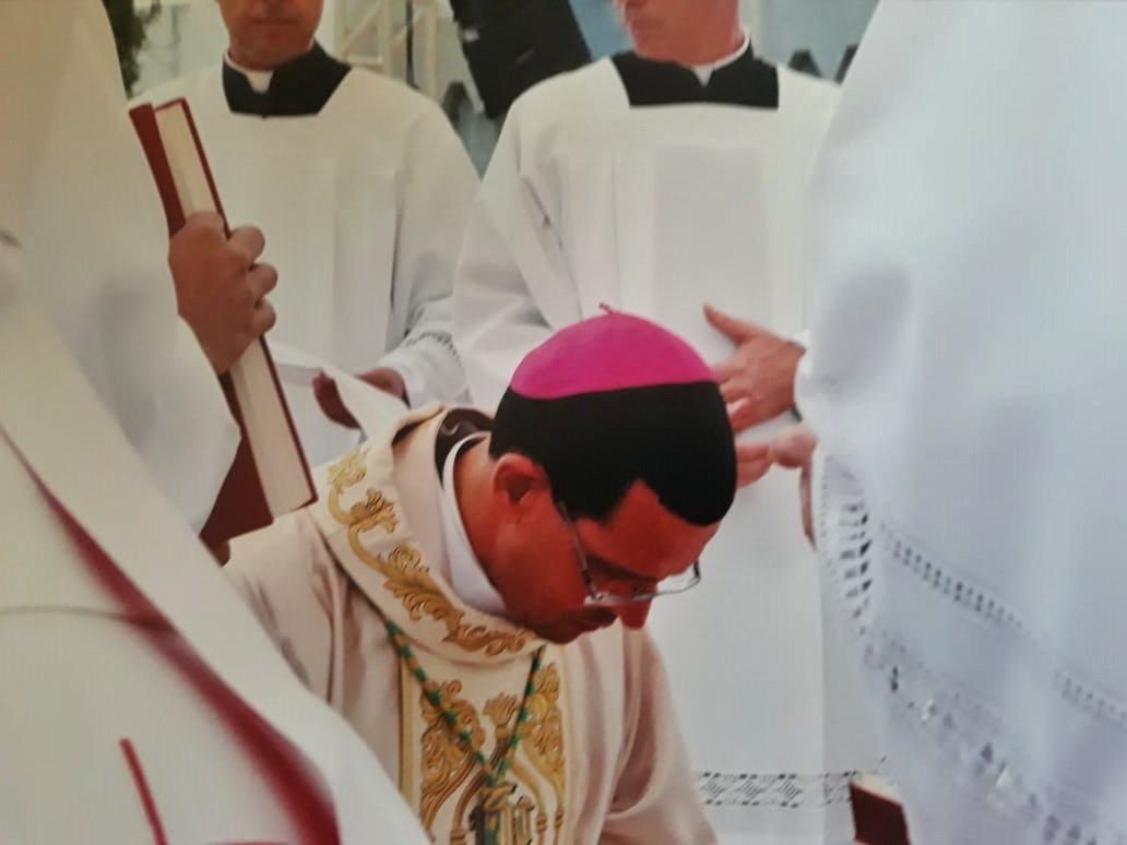 5c4b9846-31d2-4c06-b4ab-cb3ebe36b375