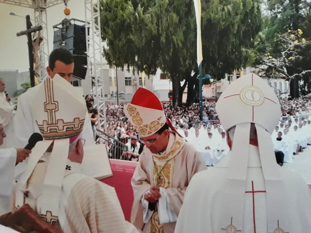 dab02948-be40-4615-b504-387994cba952