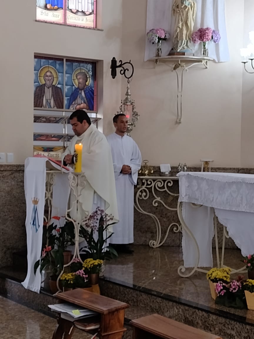 05f6409e-56ed-41c3-becc-142d1ce22316