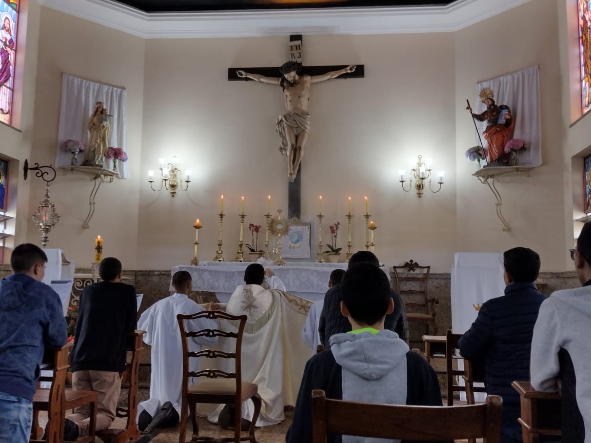 4363b040-e886-4177-a1d9-bdeac3c92148