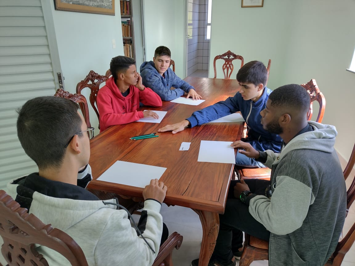 7b937678-d31a-4d39-81c2-07f578349596