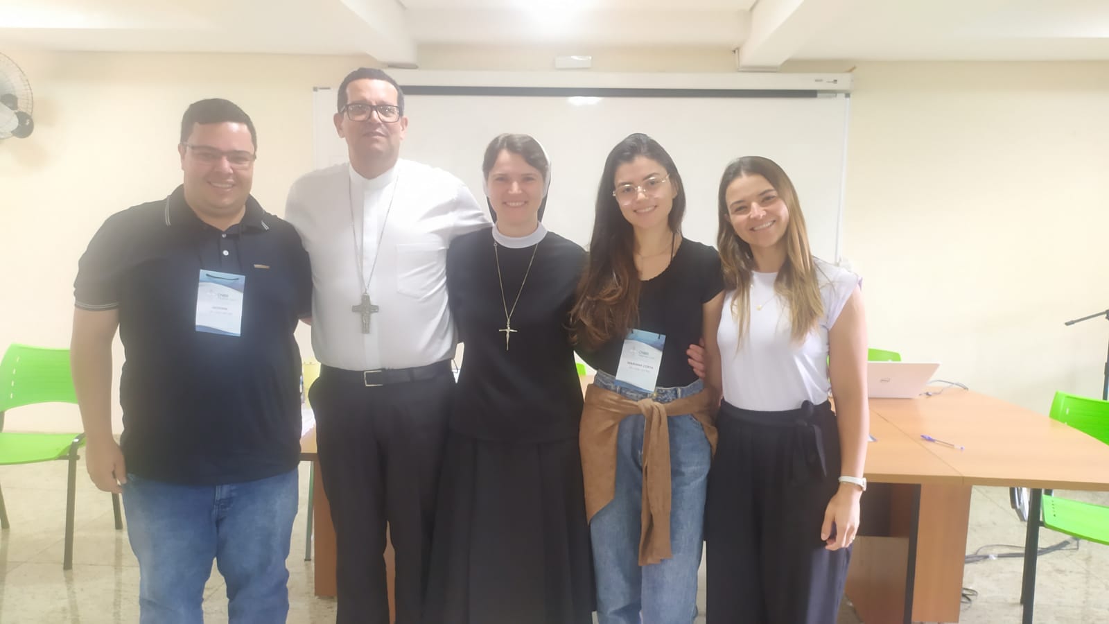 9ad399f4-28c3-4344-a885-883775e0a3a1