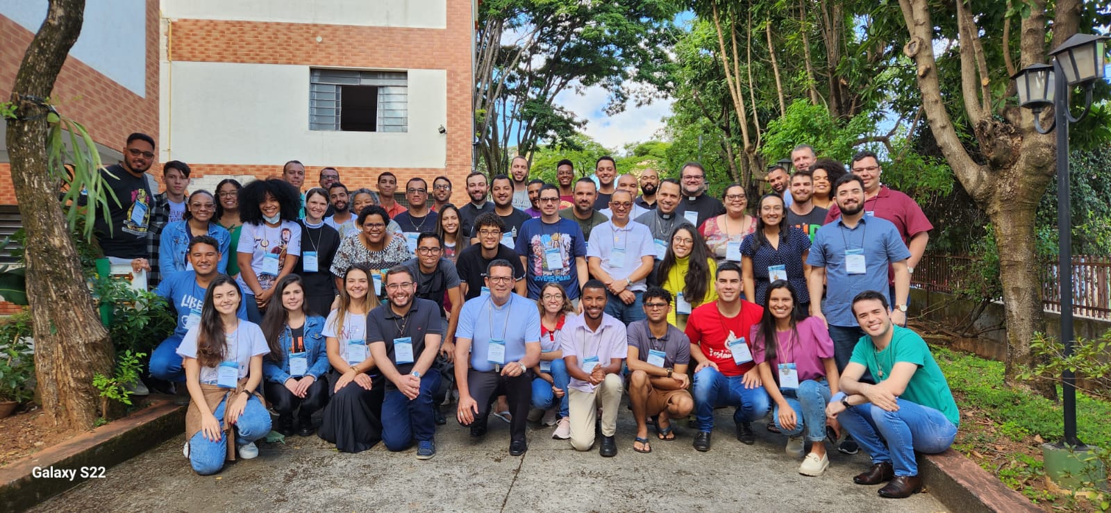 9b448185-dfe3-4a75-9aab-21130afba7f0