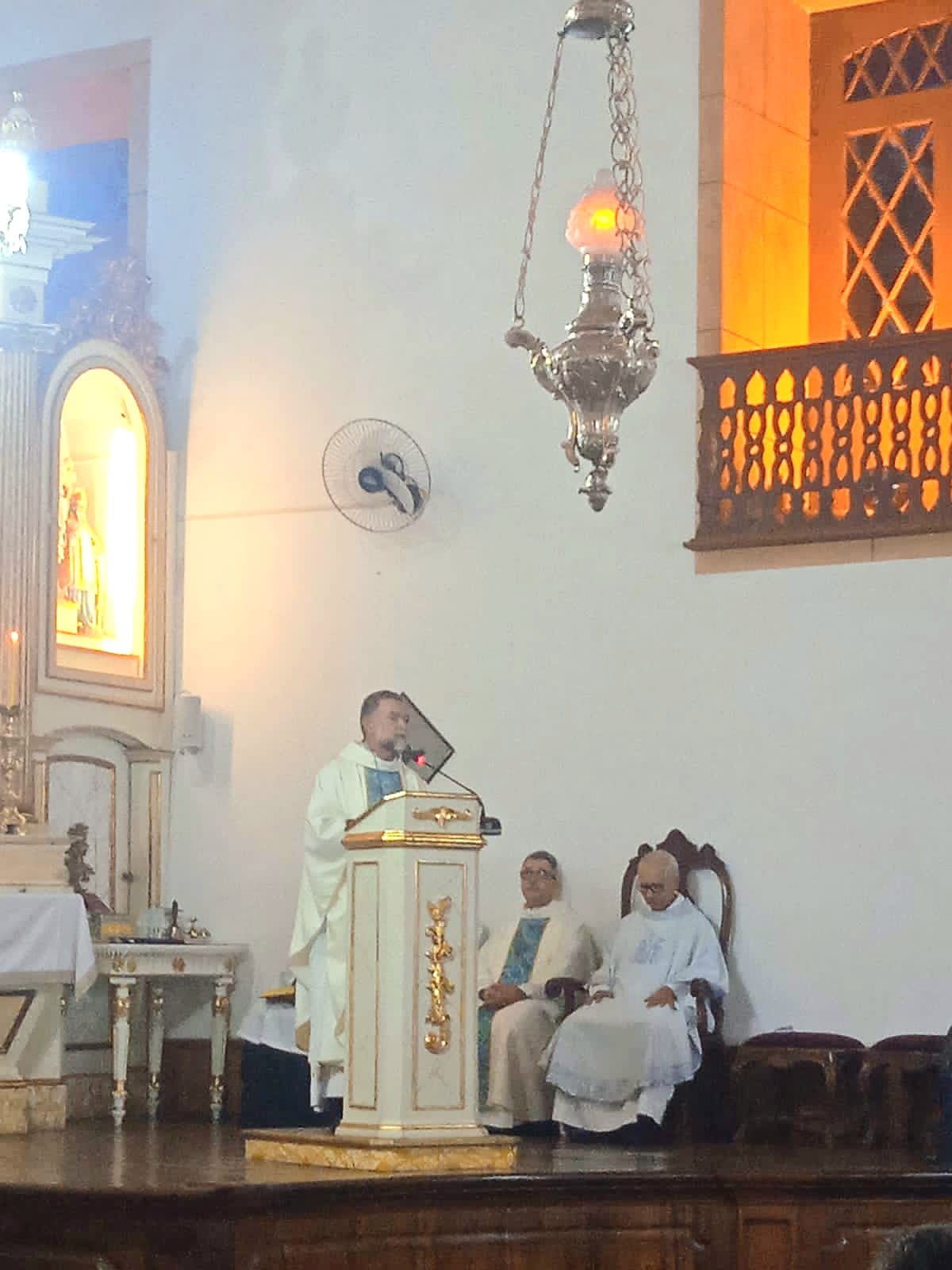 f4d41a58-2bfc-4a31-96d8-7cc70e63e07f