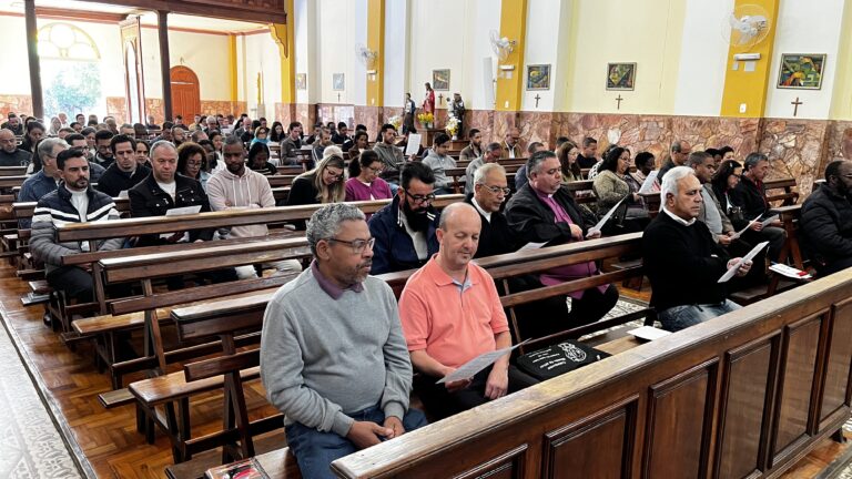 15160FC3-A4FE-4C88-B15D-4DD5FBC53386