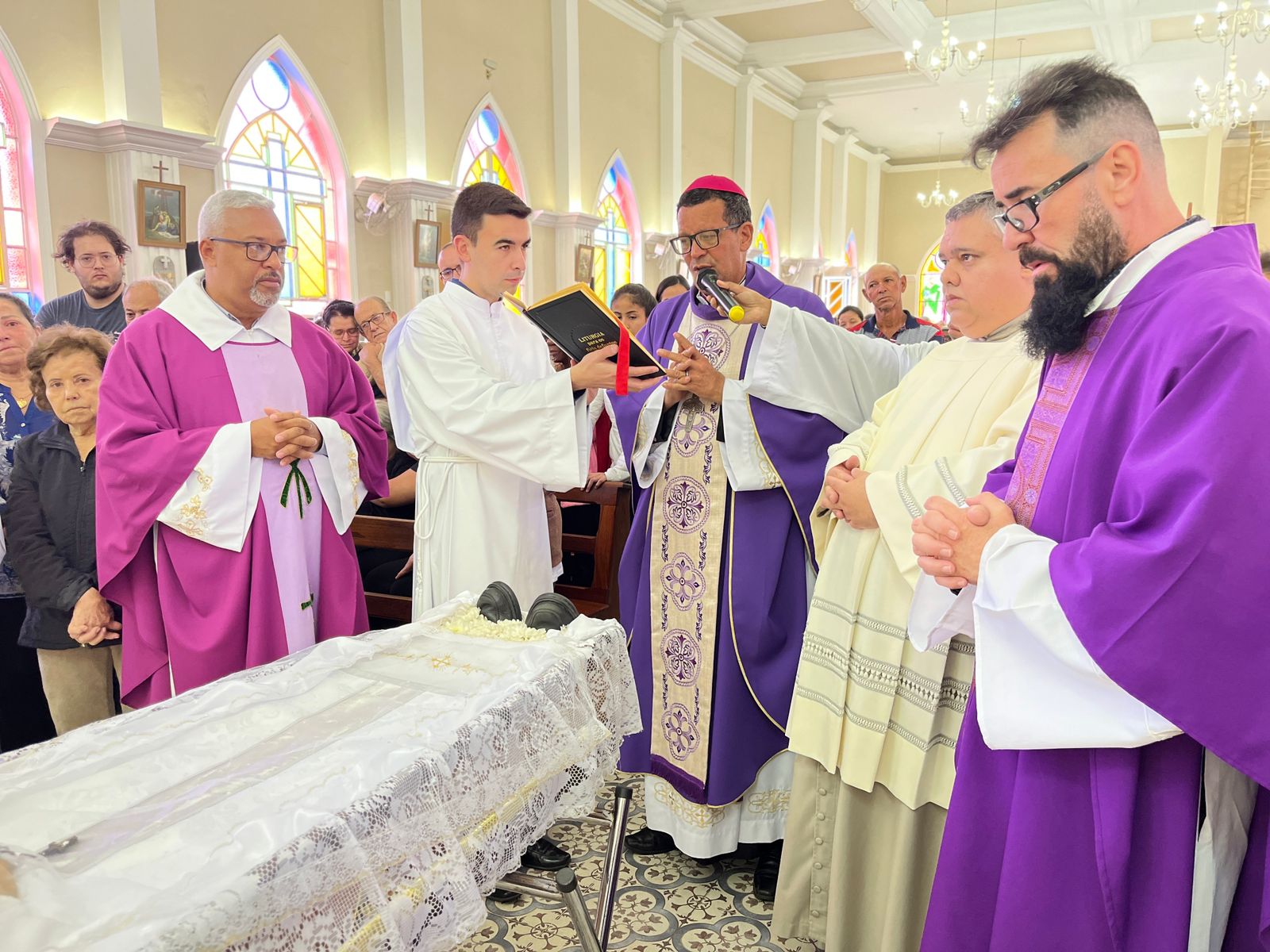 4F8D1874-3505-4CAB-B04A-3462BE56E6CF