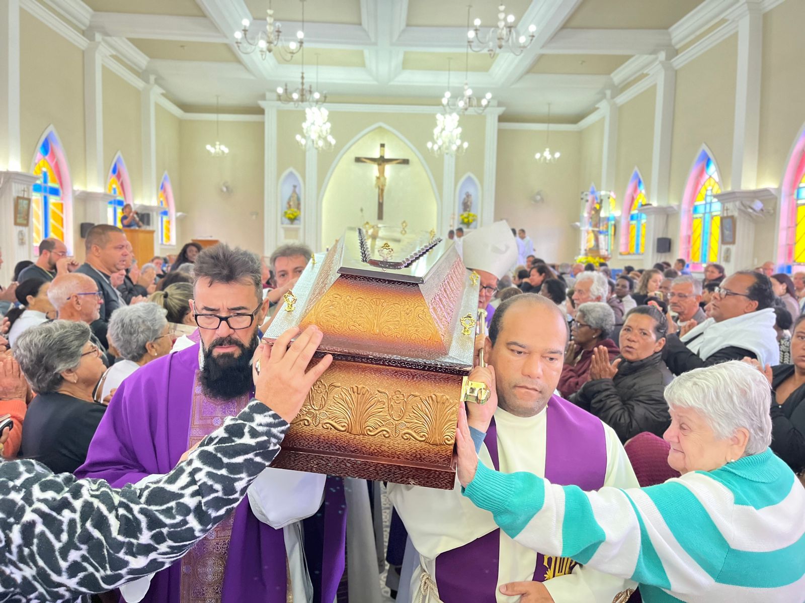 7699F964-9C7D-4DD5-A755-DE1065868909