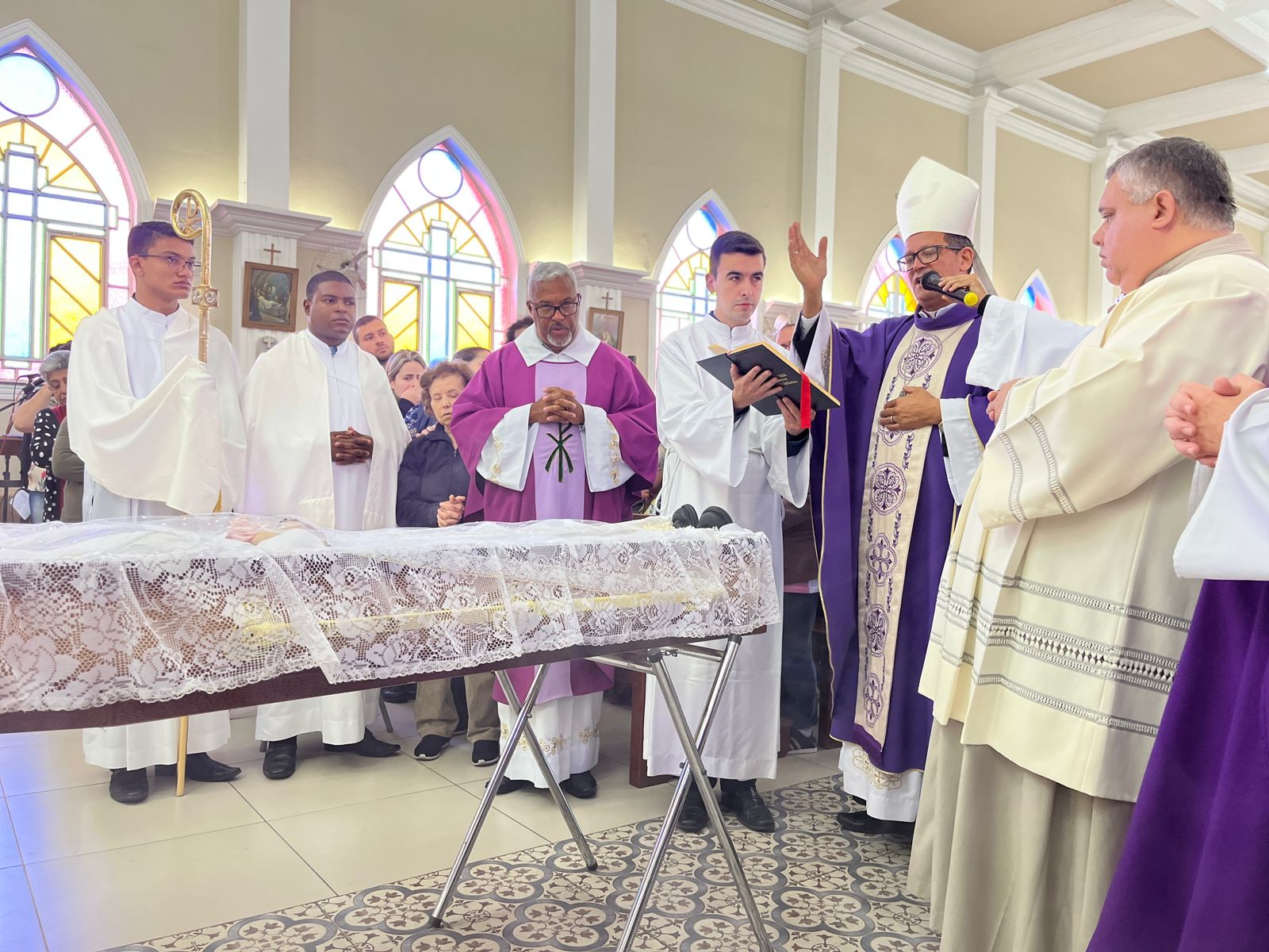 79F12A7C-01C0-4175-BF6C-F525DEB66256