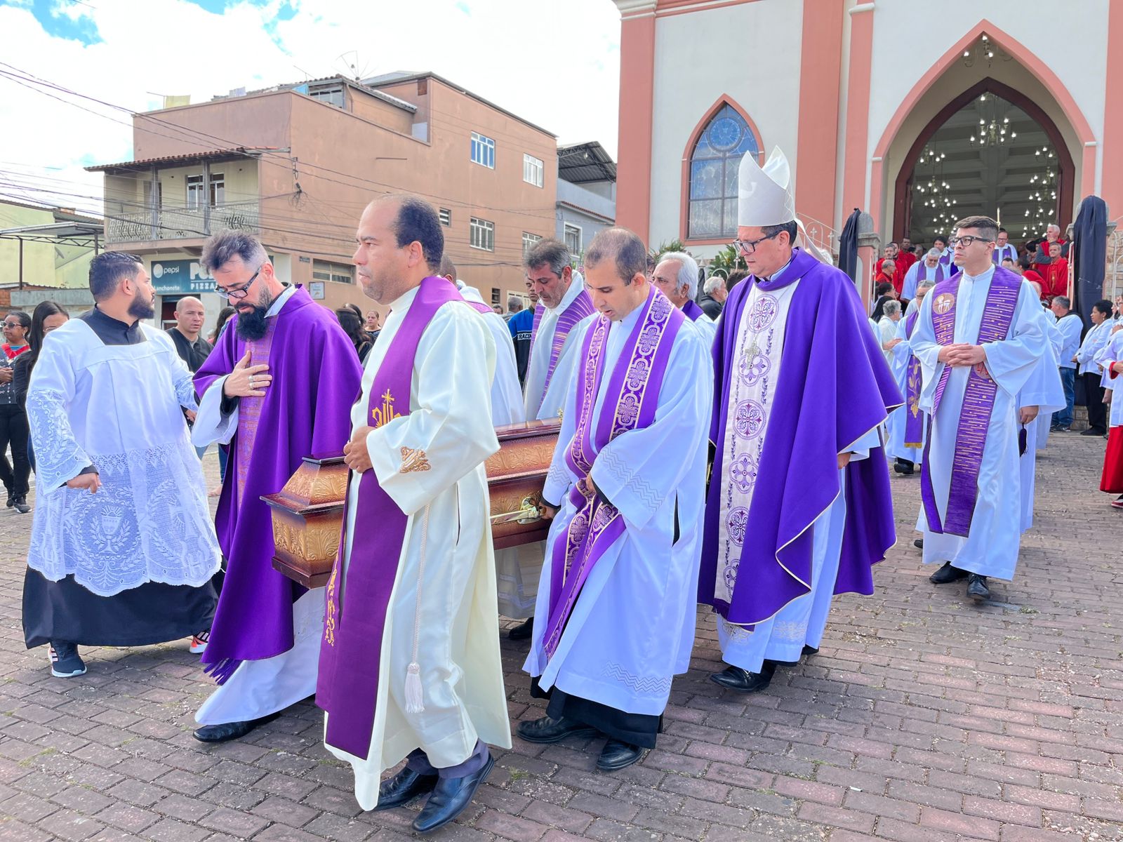 991DCA42-65E9-4AB1-BAB0-411A89B32E87