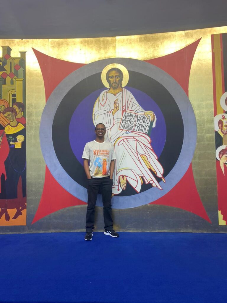 33e534df-04d9-4e8b-b8d2-03891f6ab1ef