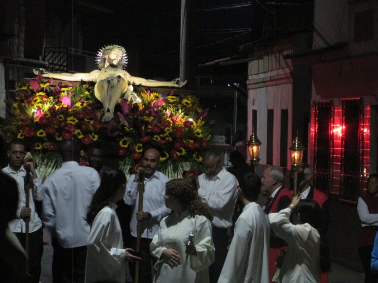 366082763_671143035057940_2889656143826304894_n