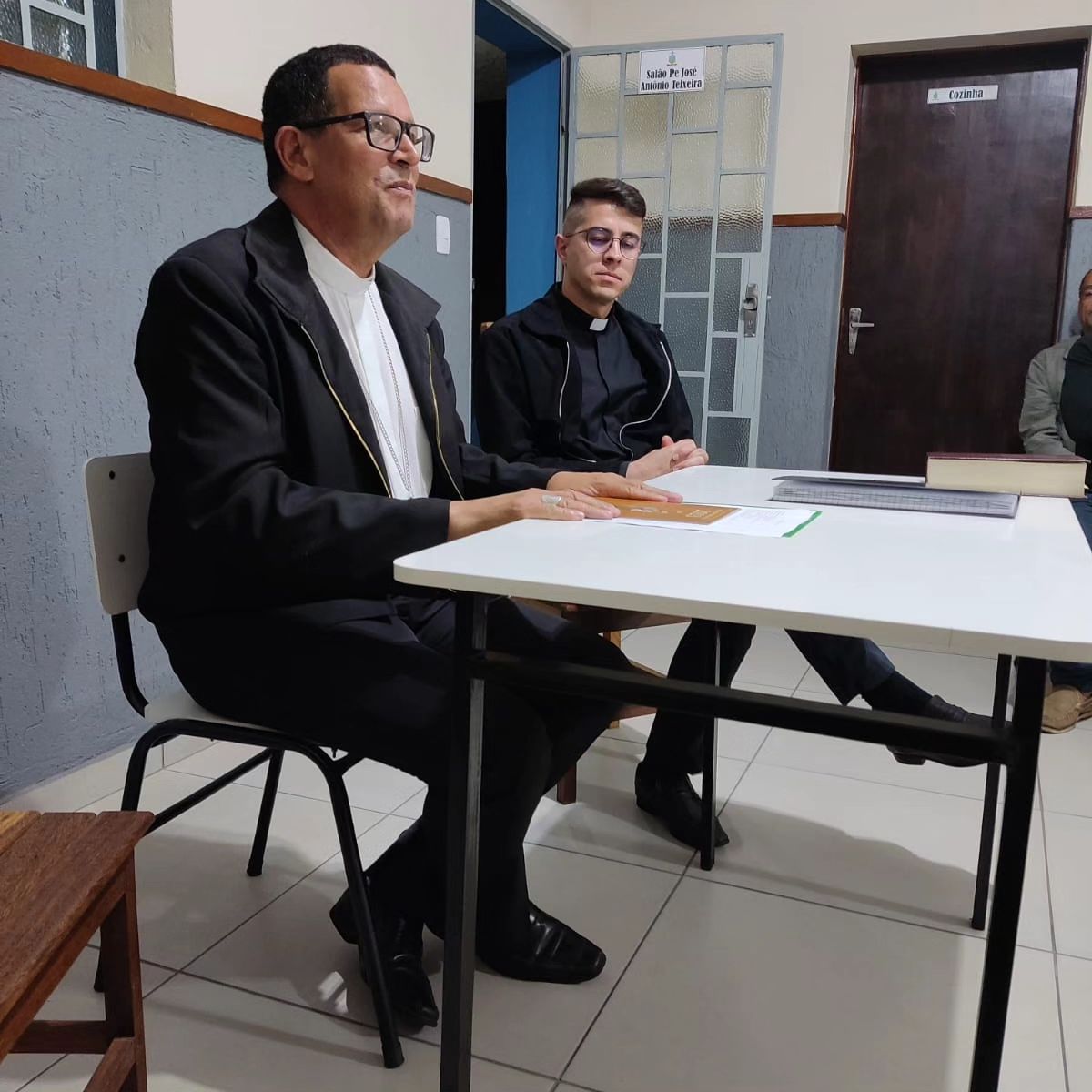 366611792_674305421408368_54823890218133909_n