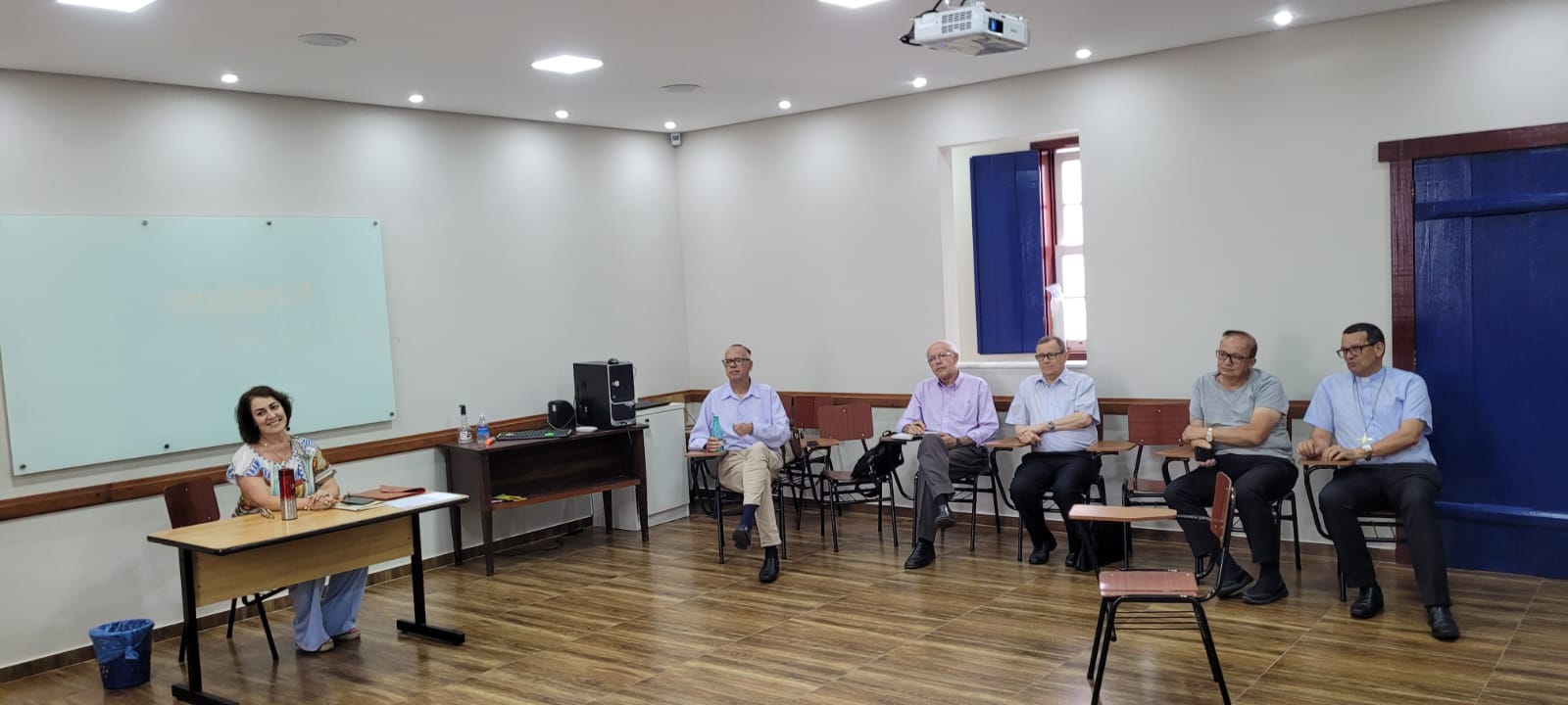 1abad949-986f-48f2-bbdc-8c5d15e65875