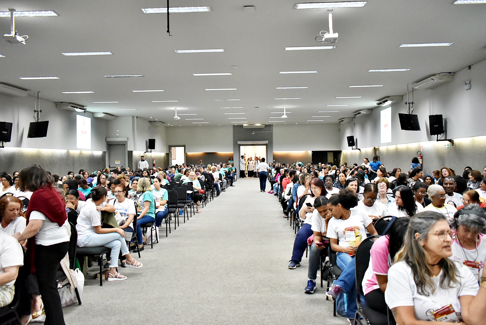 CATEQUISTAS DIOCESANOLAR_6572