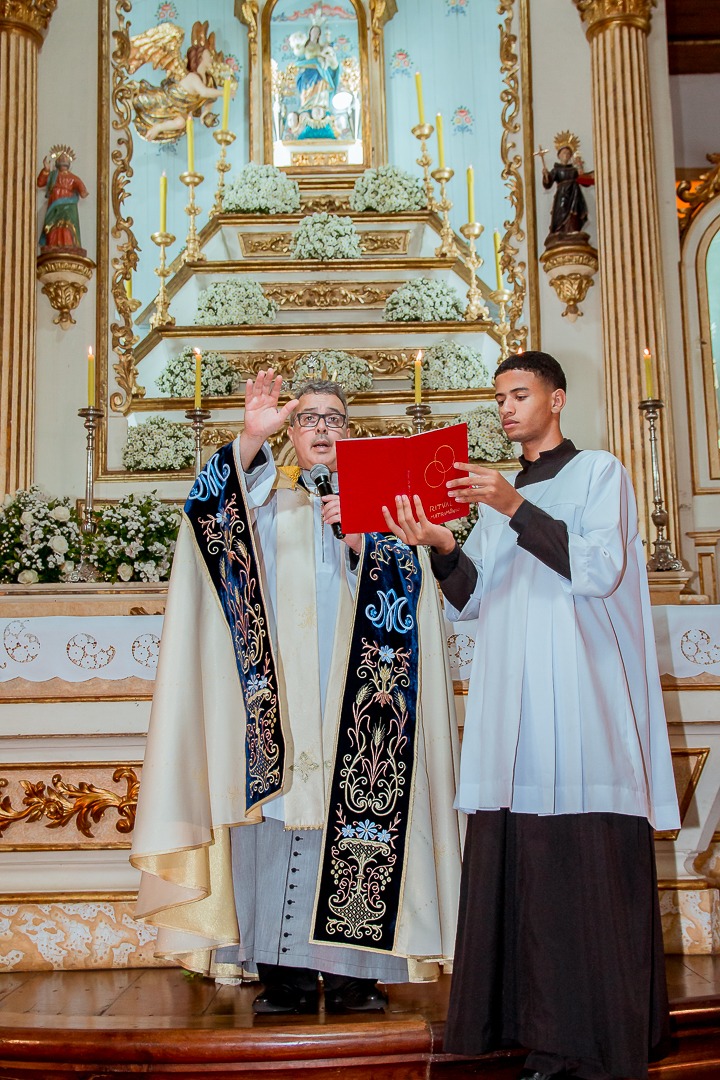 dee9e64a-ee07-4a52-9c1e-41bdffc4640d