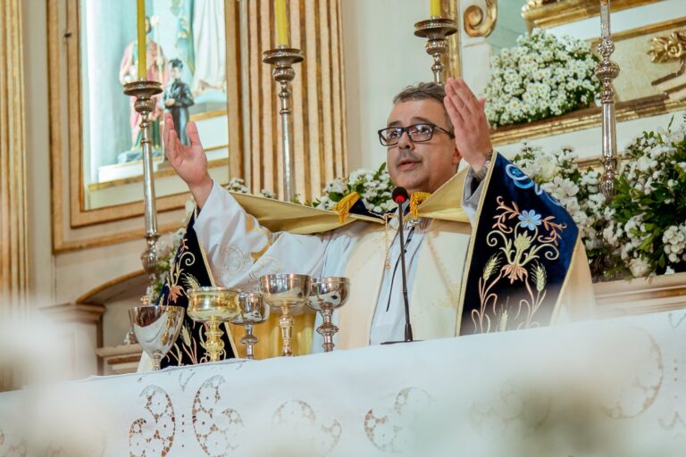 e0fc76a9-4383-4484-beae-cca3b541042c