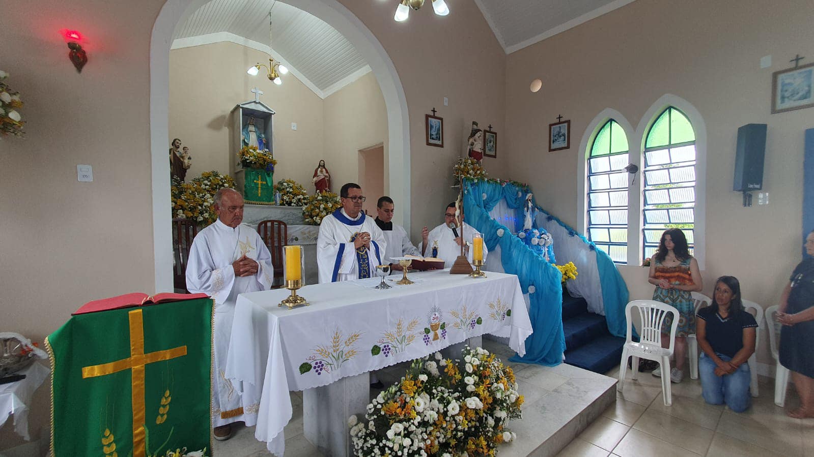 402641729_682951300649404_4699789332123130513_n