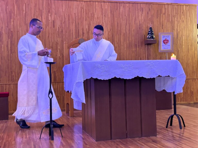 778CEB96-467C-47AF-9AF6-0D326EE14278