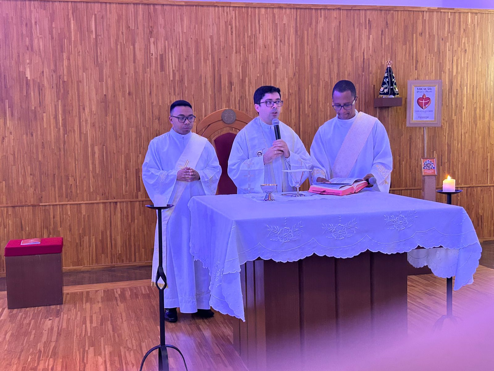 7BC67A40-4B6B-40DD-AD59-65D79262AFB5