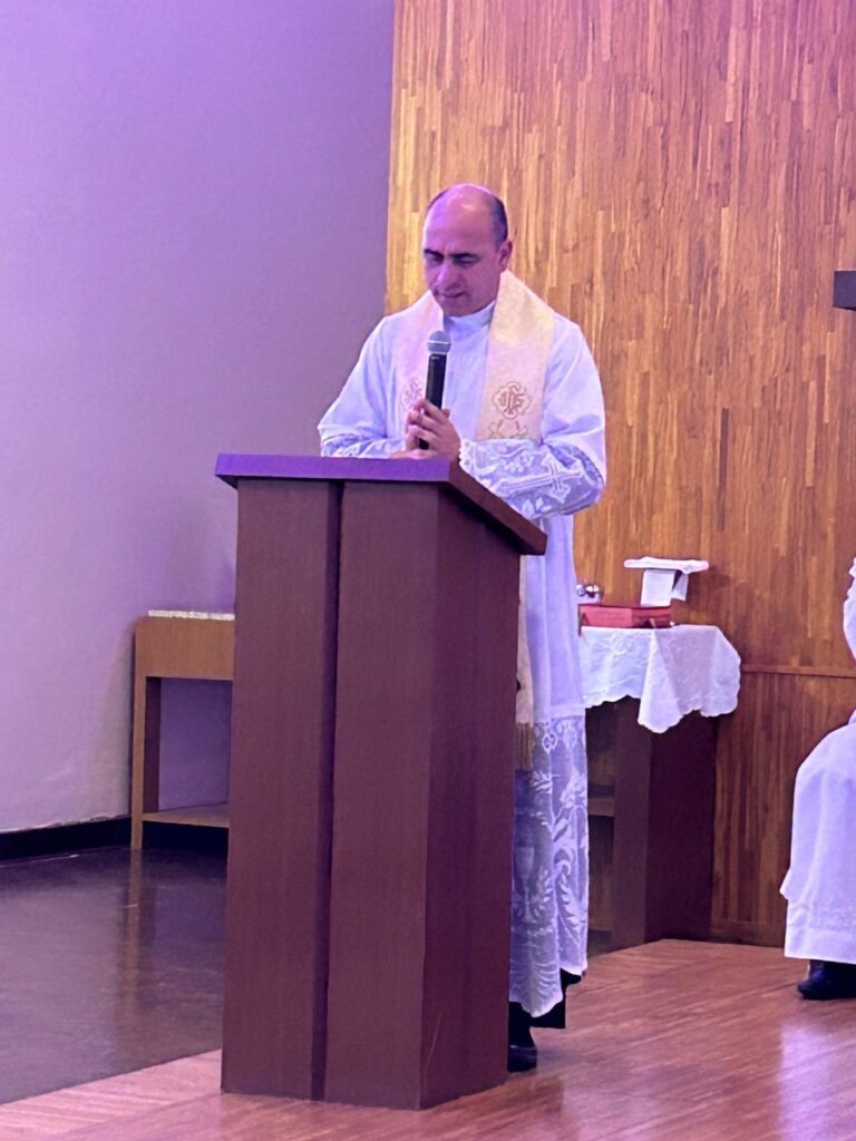 D24766E3-39AE-4E46-8F9A-8E1871CD0534