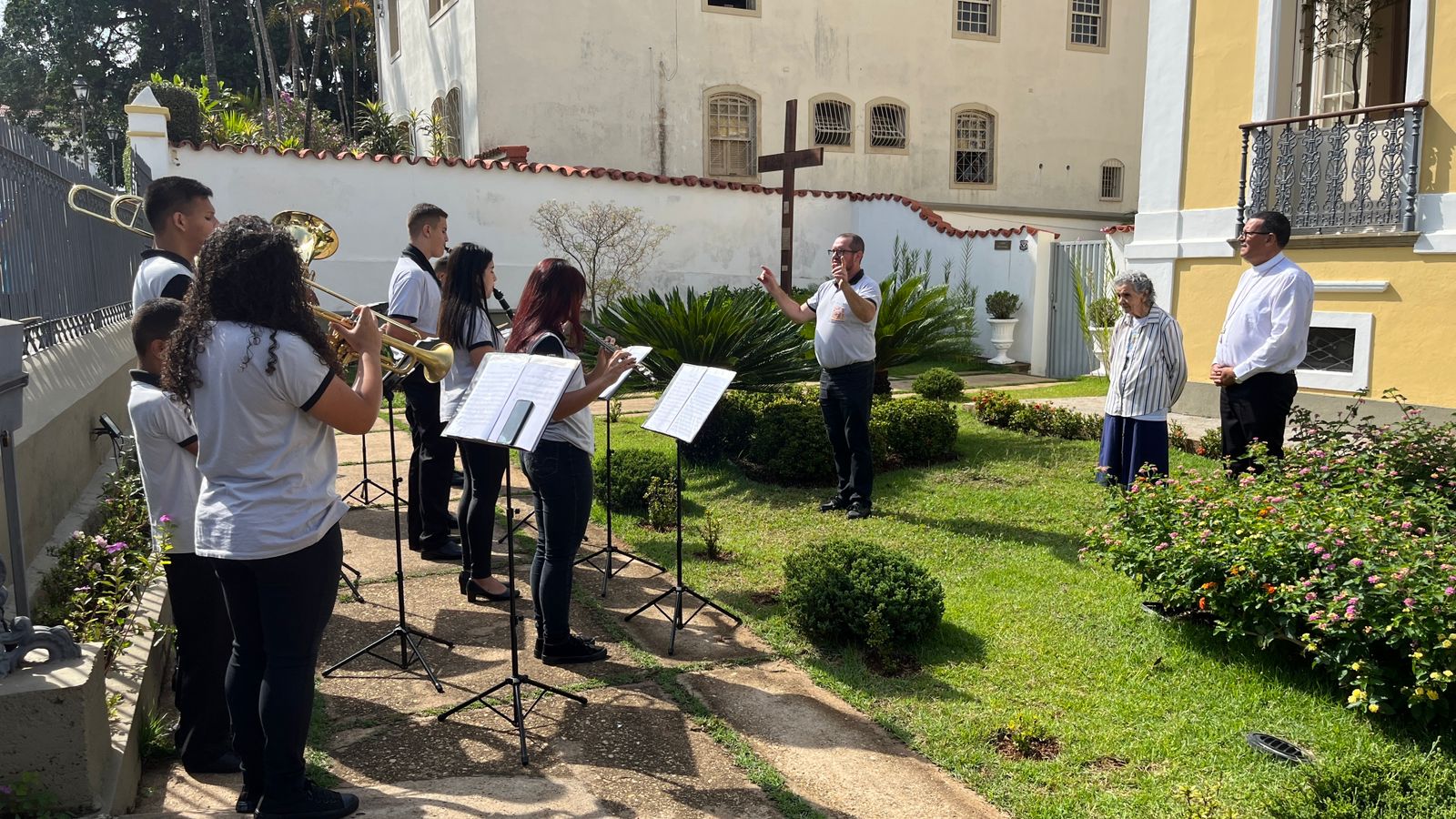 WhatsApp Image 2023-11-28 at 13.54.13 (2)