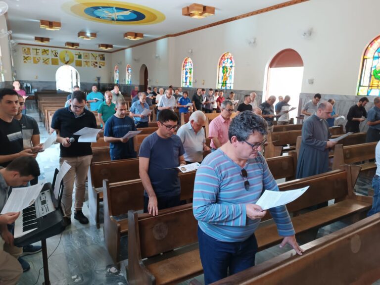 7D91C2FF-7C1C-4EE3-B4A6-53F2208F82BF