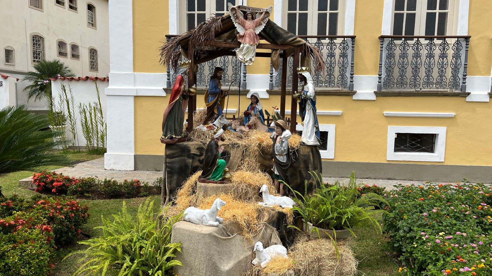 c6a0bc5e-04db-47f4-ba6d-5029cc8c456b