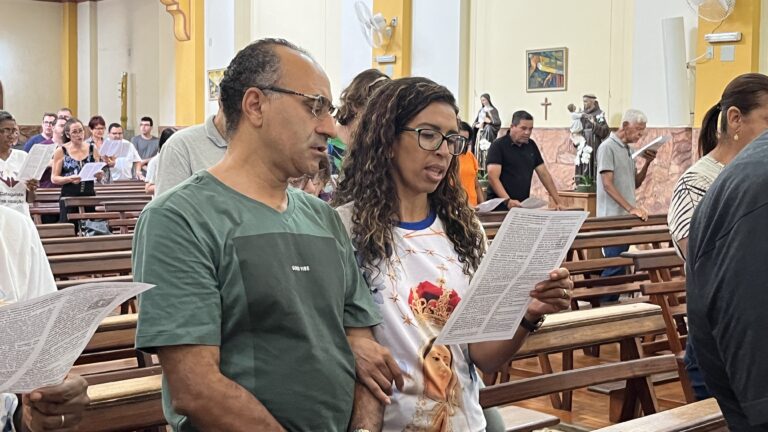 4CA14748-4573-412F-813C-CC78305B9312