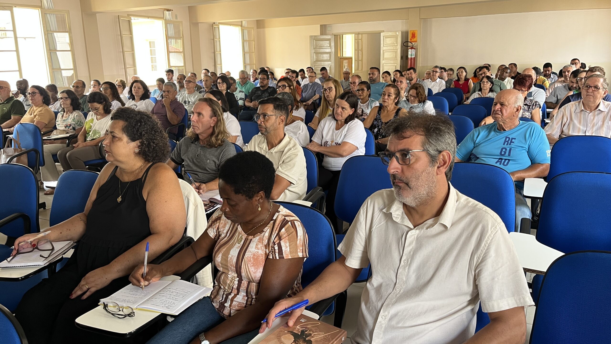 60827E5C-B875-4129-896E-1A1BA4DC56CF