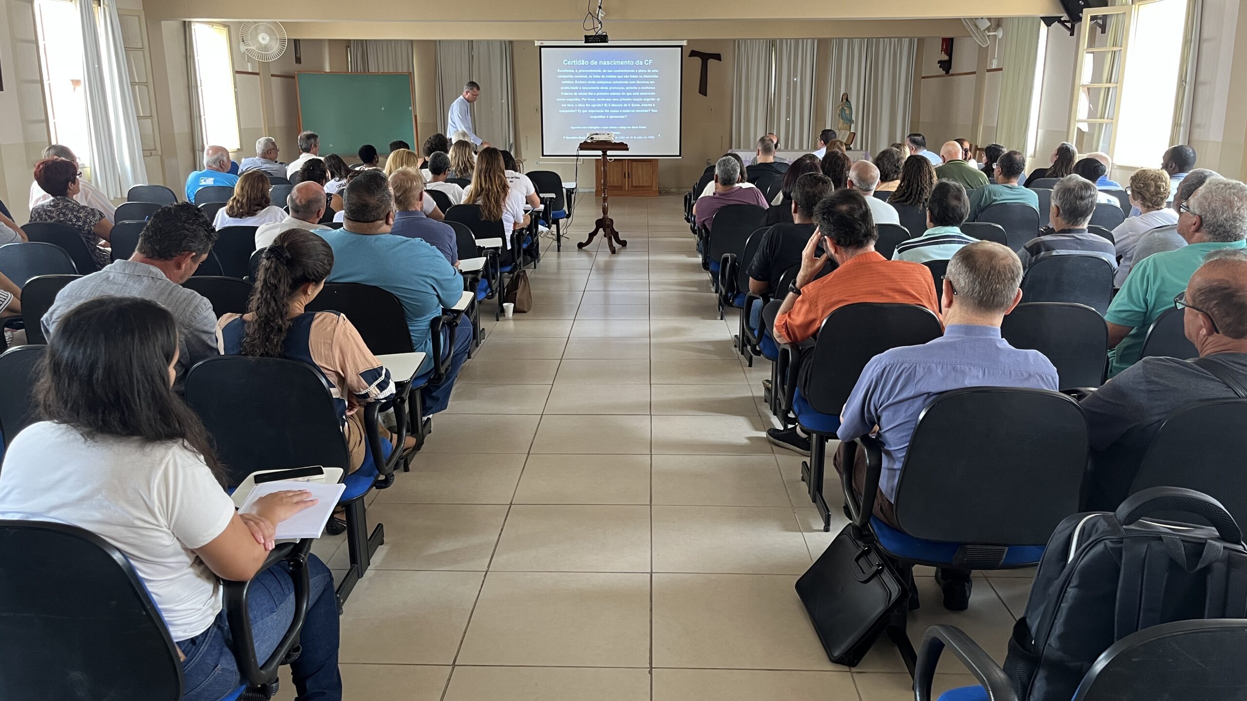 9463A94C-76DC-47B2-B0B2-7E1C4A37551C