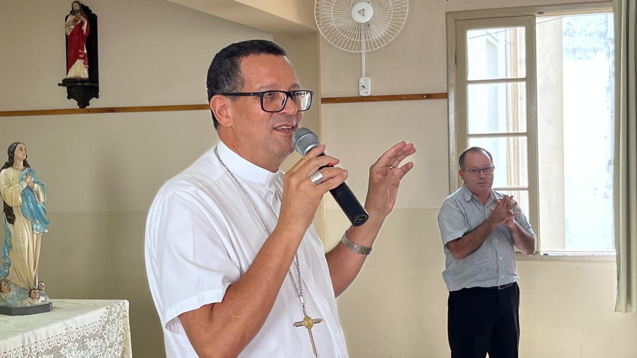 ba299fd2-2862-40ef-a10b-75c40a35eb9e