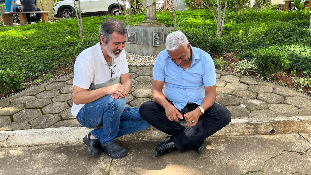 cc2713d2-a494-44c2-ad3f-5c82636fae2d