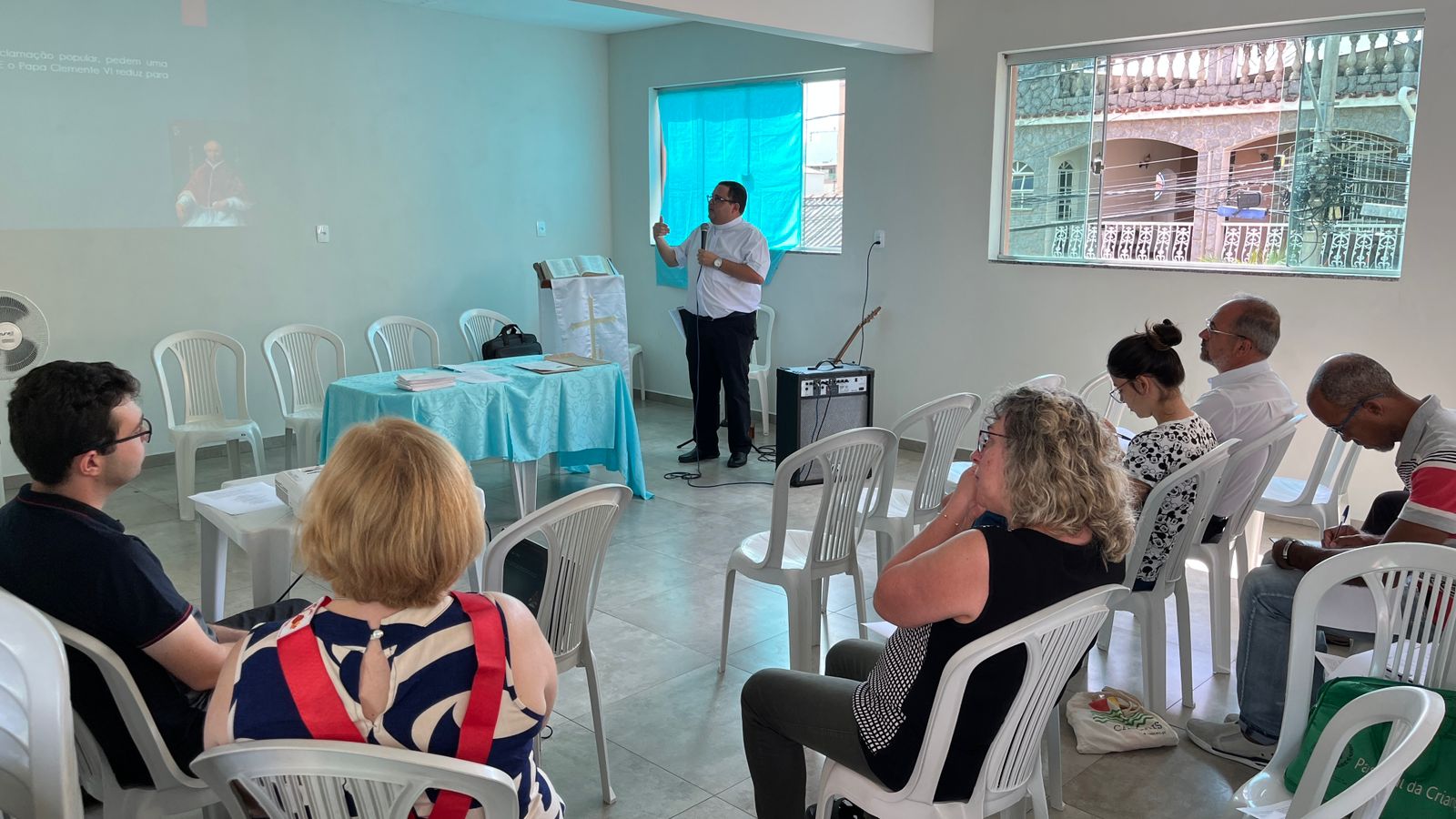 fc040088-f8c4-4173-935e-c89e06d44cbb