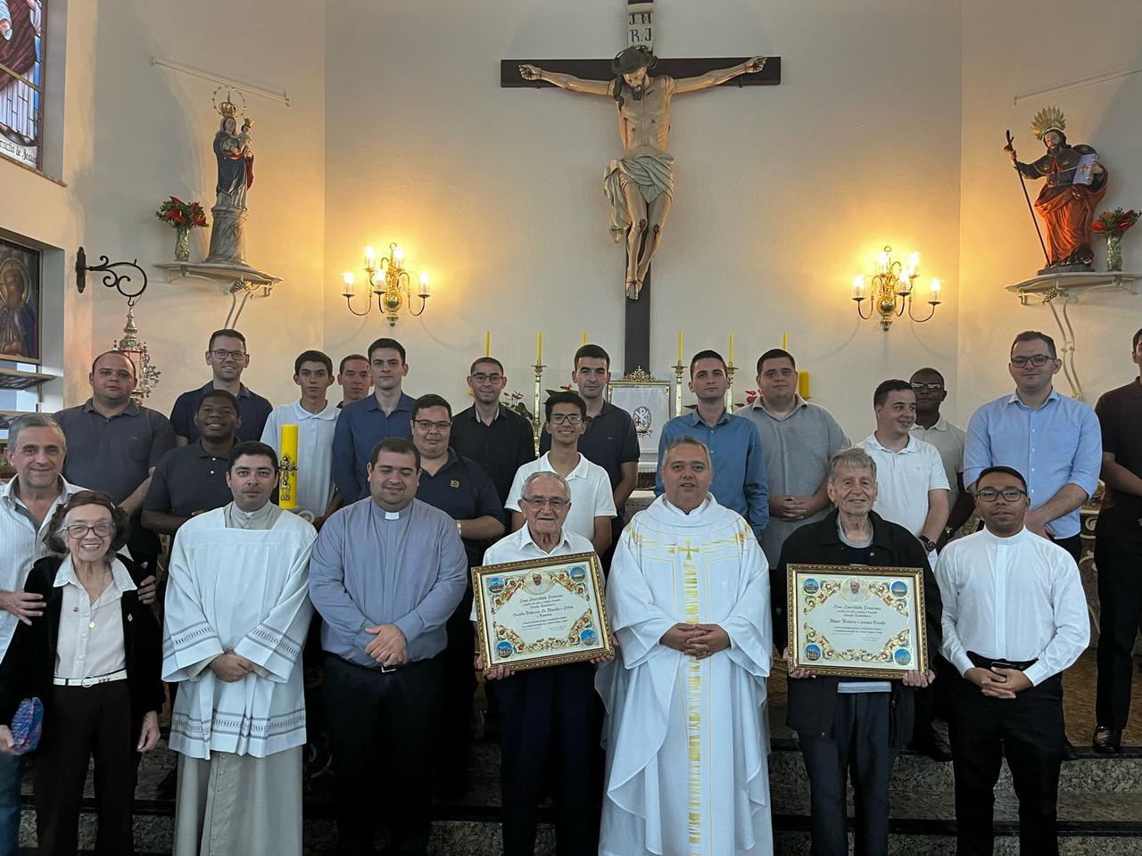 317b6d4c-3b8c-40df-908a-1c83c62a2a64