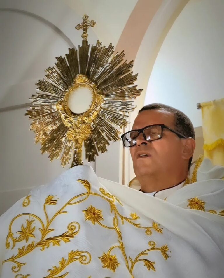 435730186_846763240829675_4456090047682350149_n