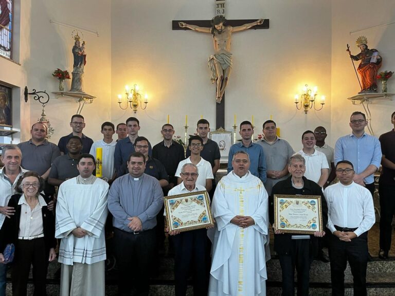 68ff60ef-0e56-4cca-9d9a-2411788c1ca8