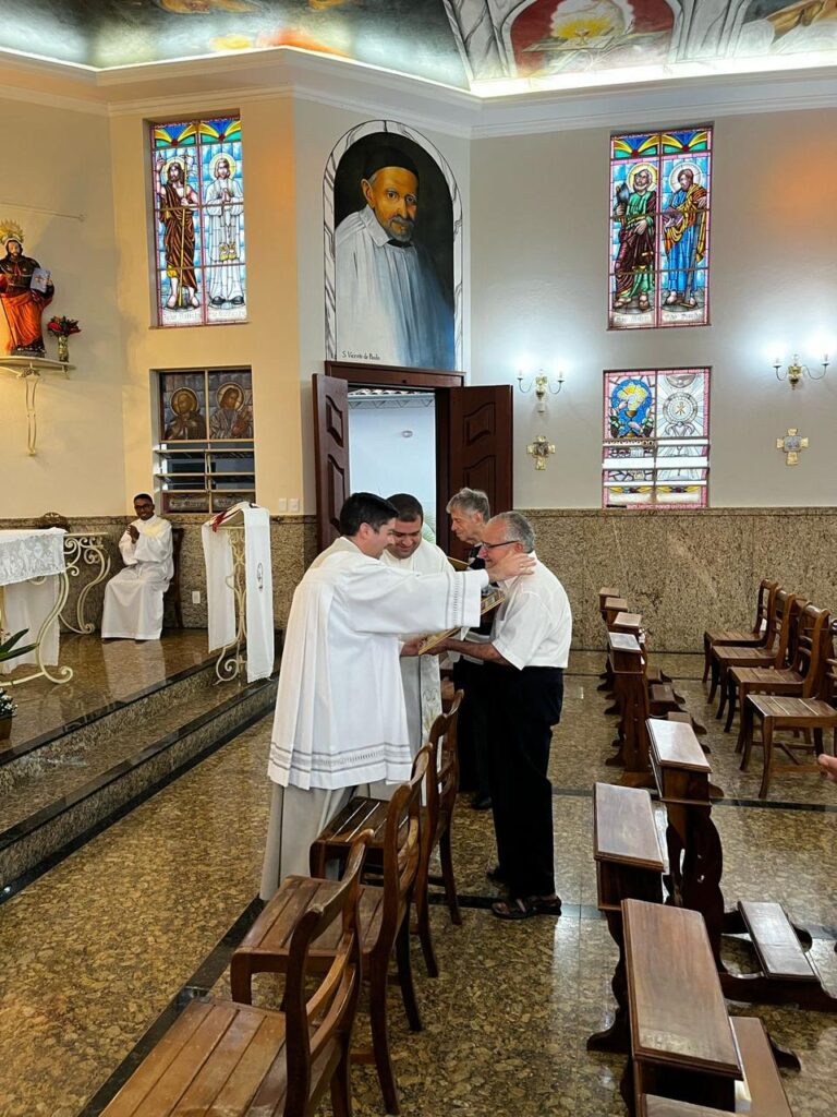 d5bdb36e-727d-42bf-9197-53a969ea489f