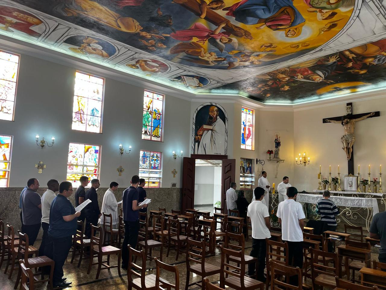 f478b740-f851-4efe-aefb-881db617e33f