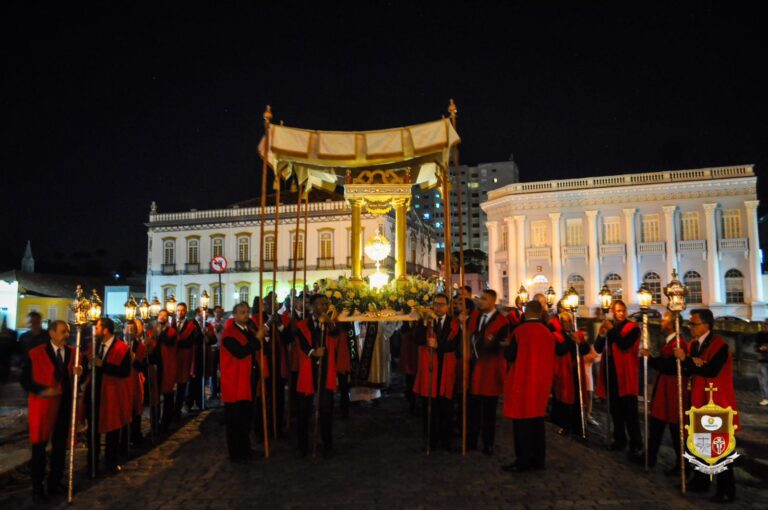 2099ea9a-b6b0-485c-9429-74babb8cfcfd