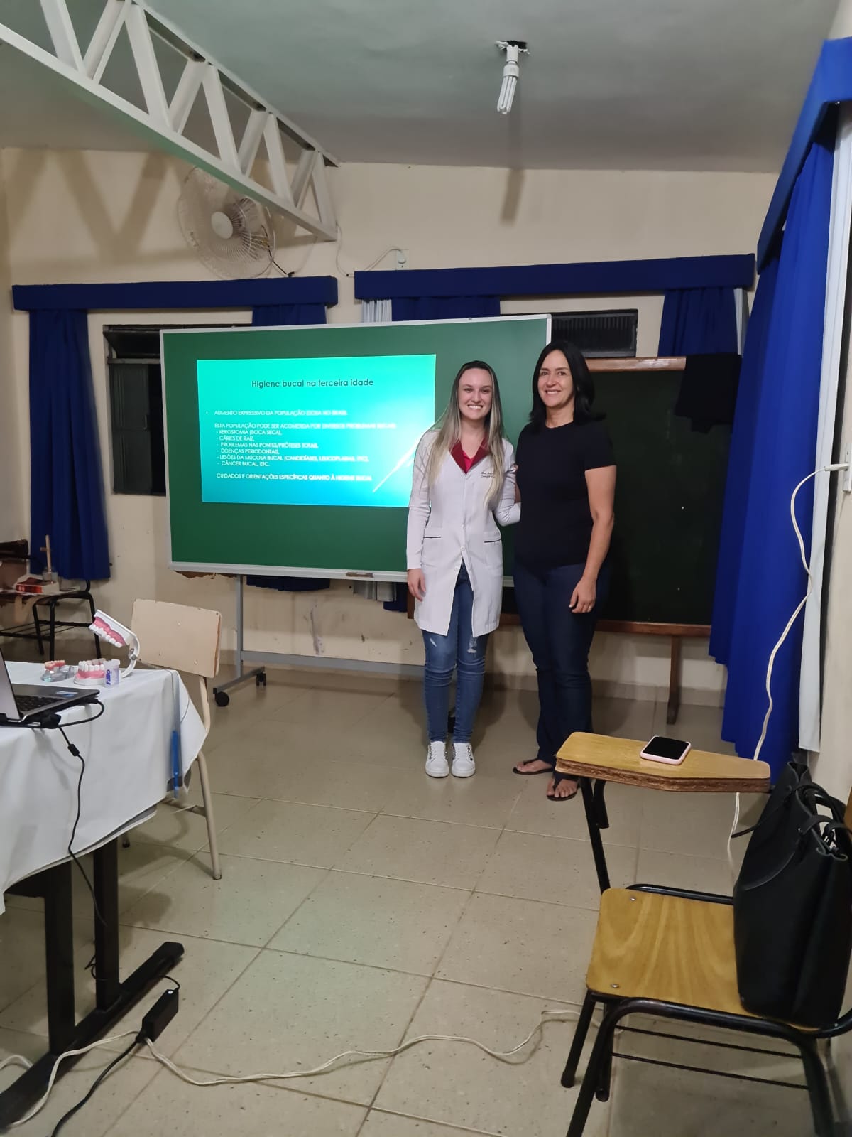 3c4302ee-b4d1-4f9b-aeca-db0377e6c70b