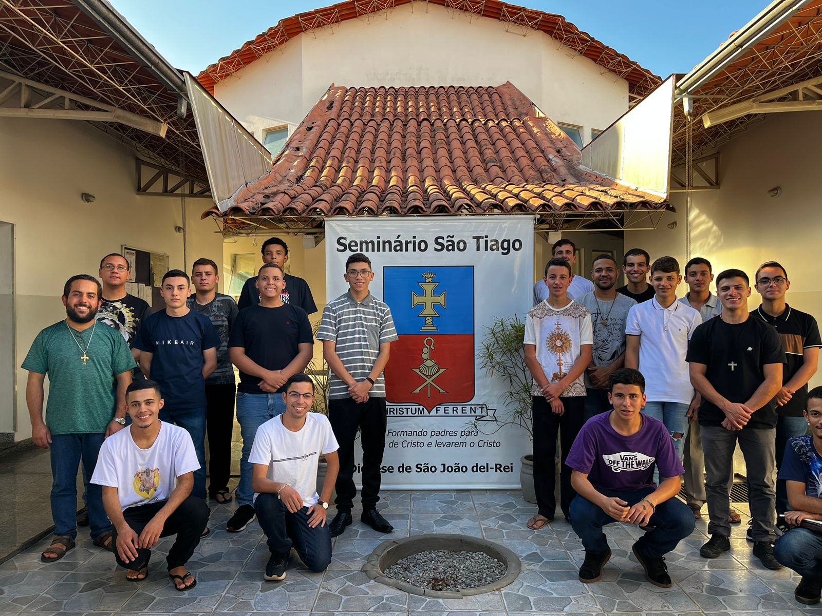 WhatsApp Image 2024-05-27 at 10.27.12 (1)