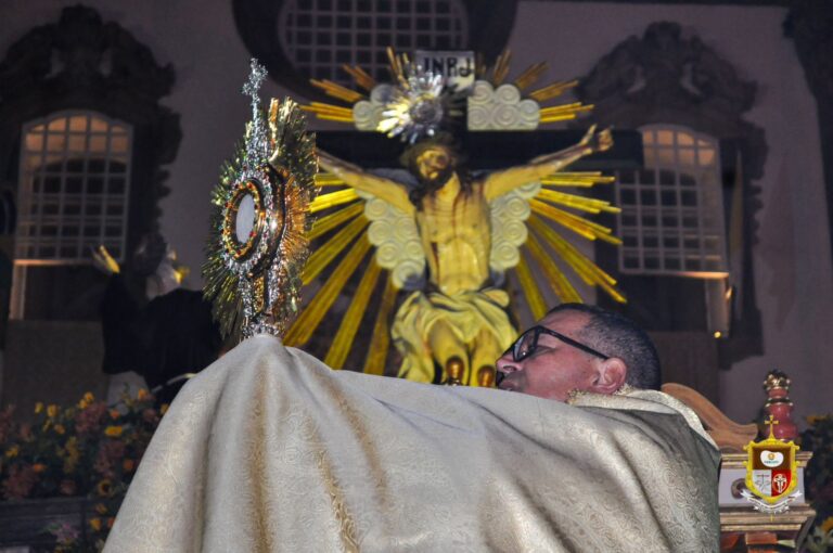 b151f515-aa2c-43e5-9463-b78bd0473684