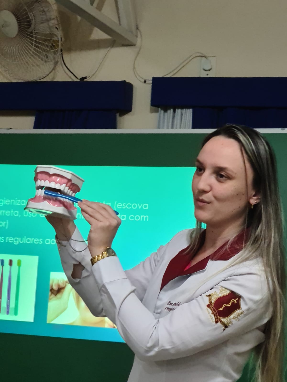 f8e740dc-3361-4e59-816f-e45083087fe4