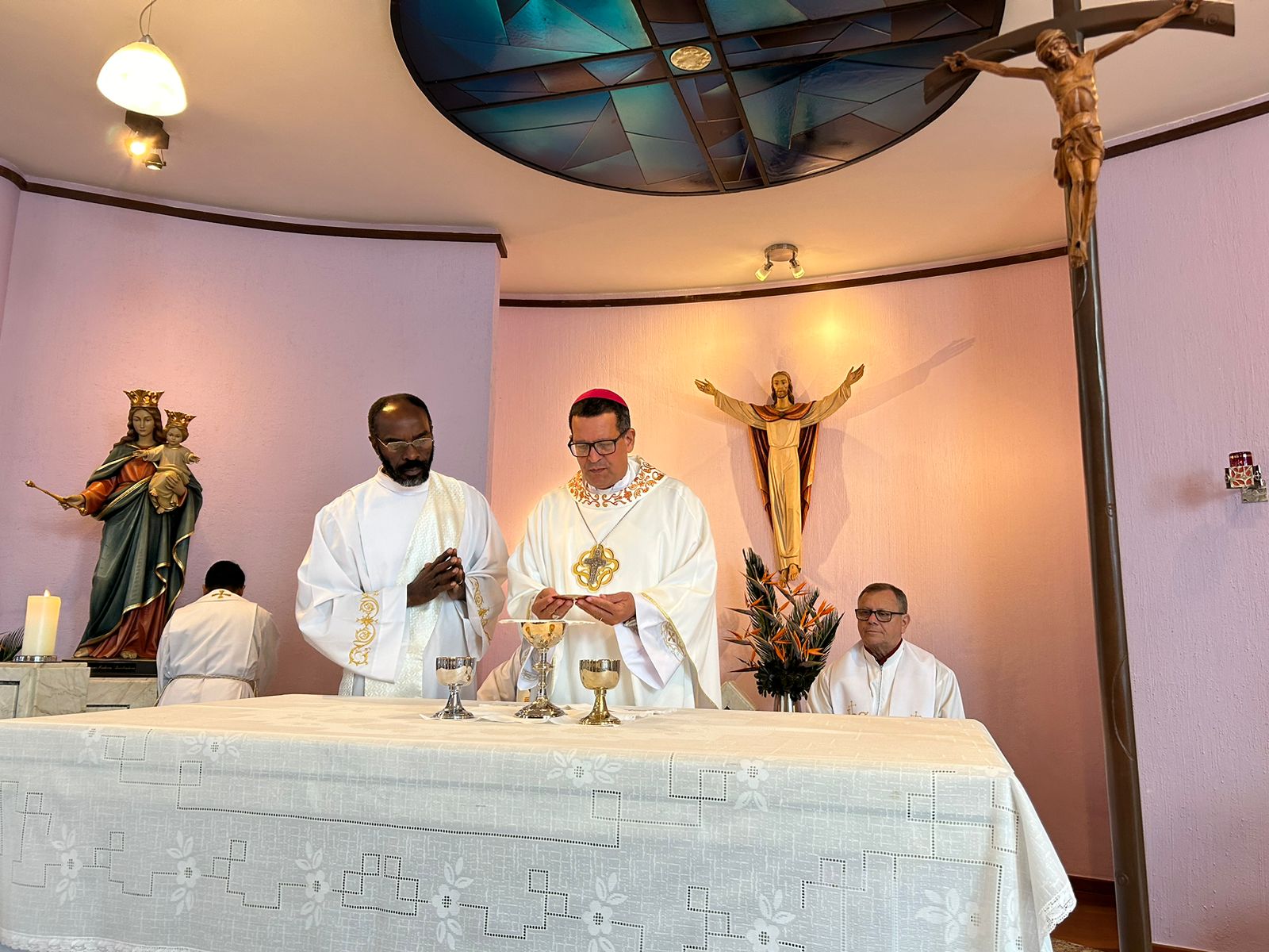 c59b8100-0bb7-404f-843b-d485bd46e7d2