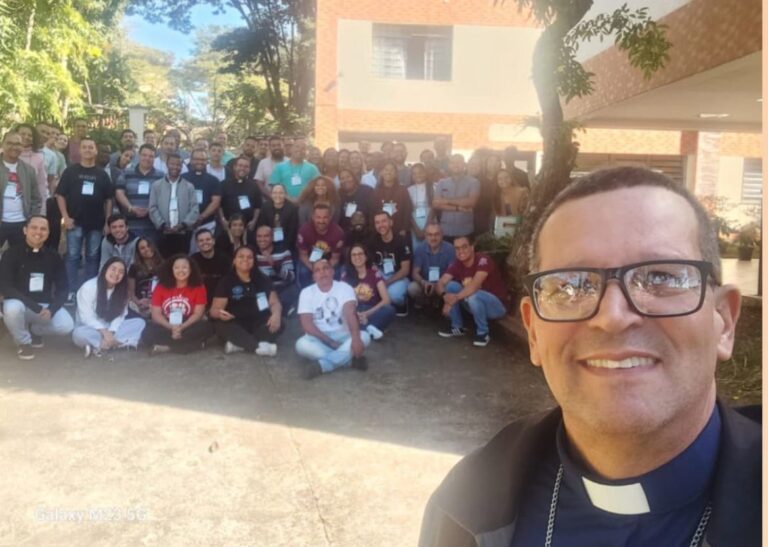 c88d8e01-a217-43c2-8dc2-c374ac428918