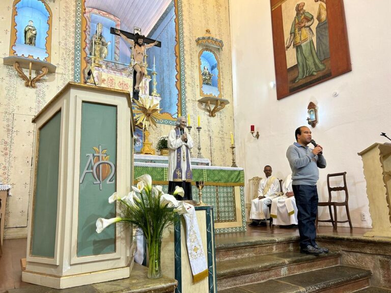 7a8b65a8-652e-4101-9b87-d535845432da